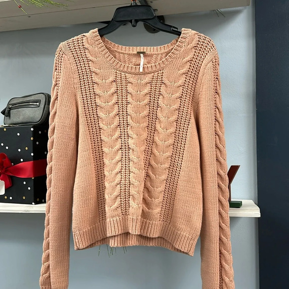 Free People Sweaters - Free People Cable Knit Sweater